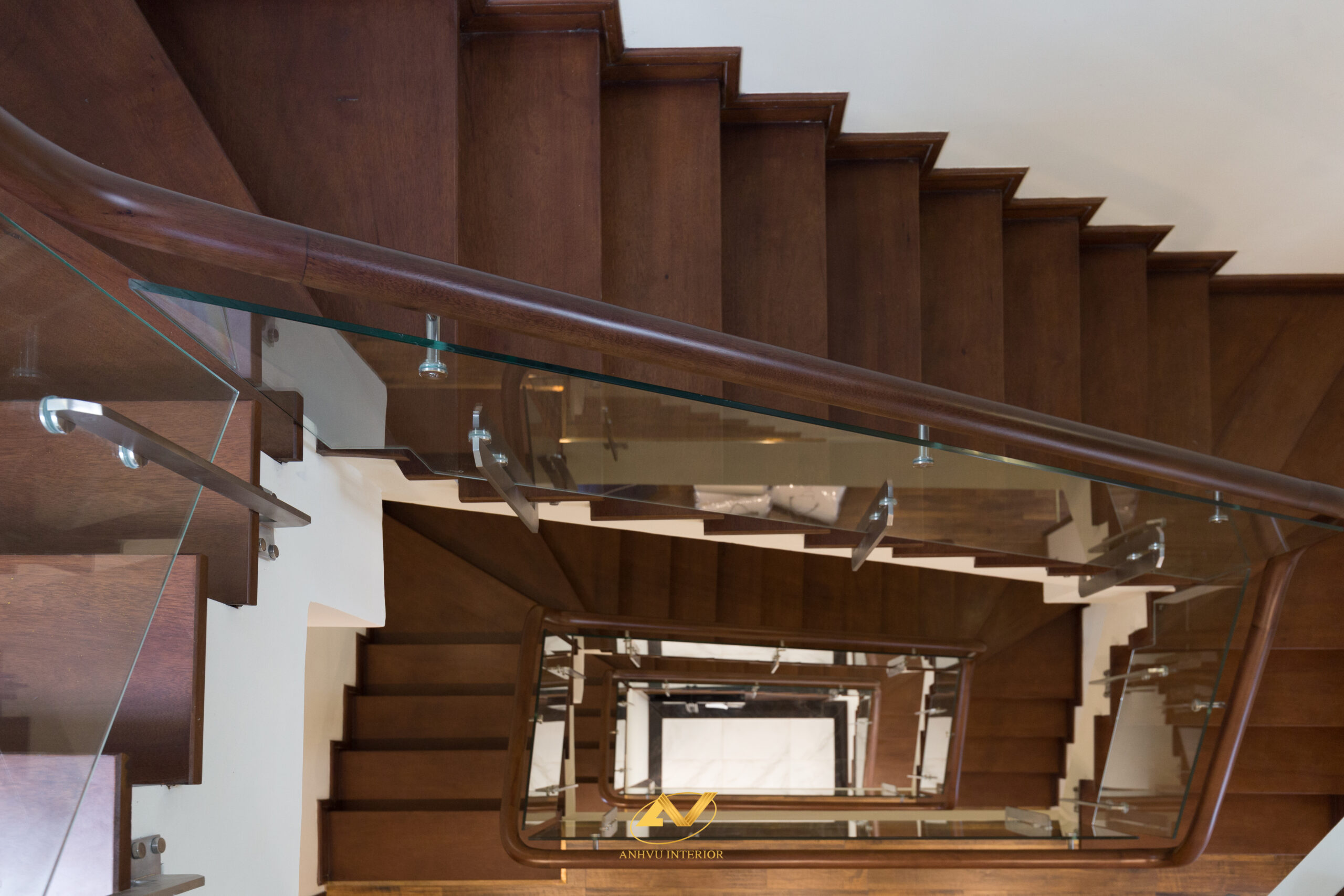 Thi công nội thất biệt thự hiện đại Mr. Hoàng – Vinhome Riverside 7 Thi công nội thất biệt thự hiện đại Mr. Hoàng – Vinhome Riverside 5