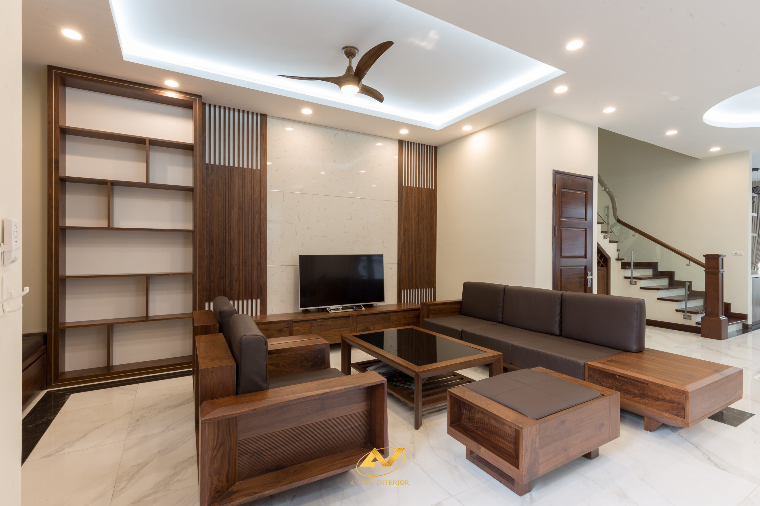 Thi công nội thất biệt thự hiện đại Mr. Hoàng – Vinhome Riverside 2 Thi công nội thất biệt thự hiện đại Mr. Hoàng – Vinhome Riverside 1
